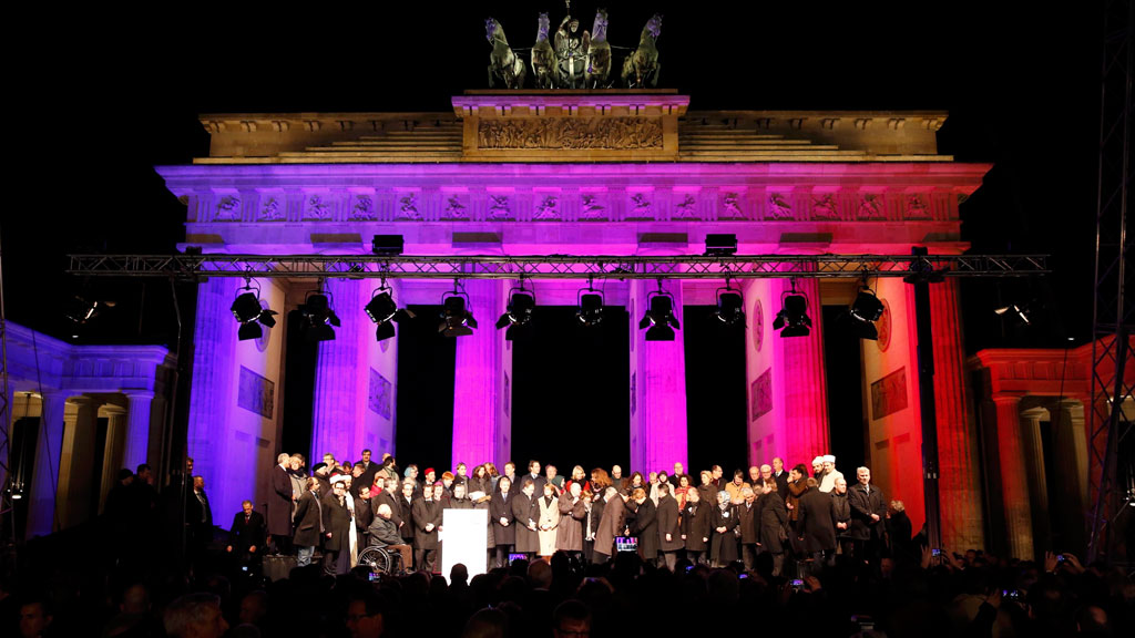 Berlin rally organised by the Muslim community condemning the terrorist attacks in Paris, 13 January 2015 (Reuters/F. Bensch)