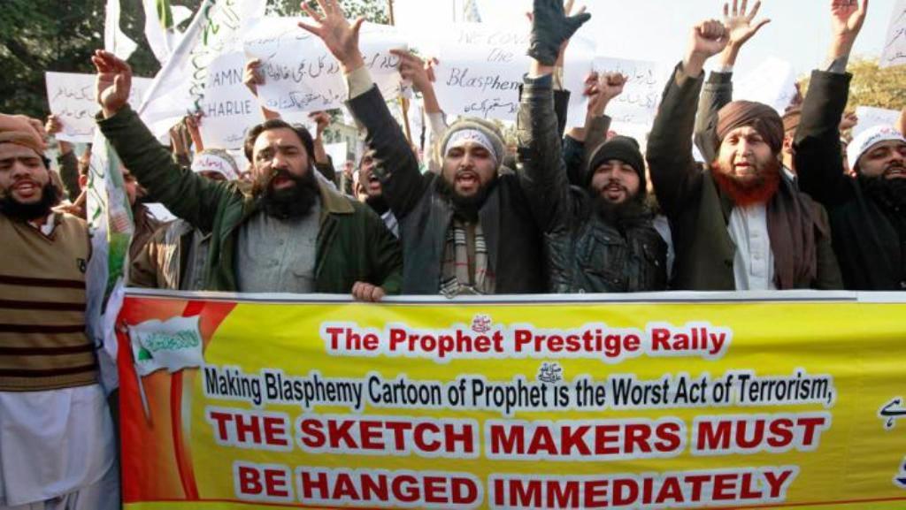 مظاهرات في لاهور ضد رسوم شارلي إيبدو. Reuters