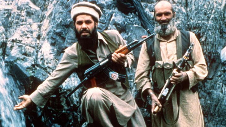 Mujahideen in the mountains of Afghanistan in 1985 (photo: picture-alliance/dpa)