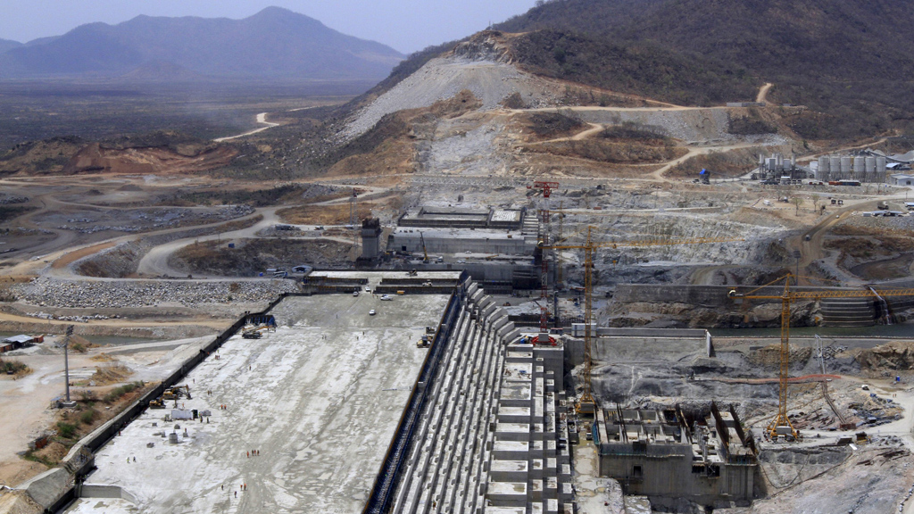 Die Staudamm-Baustelle im März 2015: Noch sind nicht alle Fragen geklärt. Foto: Reuters/ T. Negeri