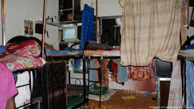 Dormitory for foreign workers, Qatar (photo: Amnesty International/picture-alliance/dpa)