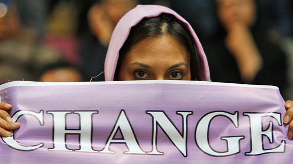 Frauenproteste in Teheran; Foto: AP