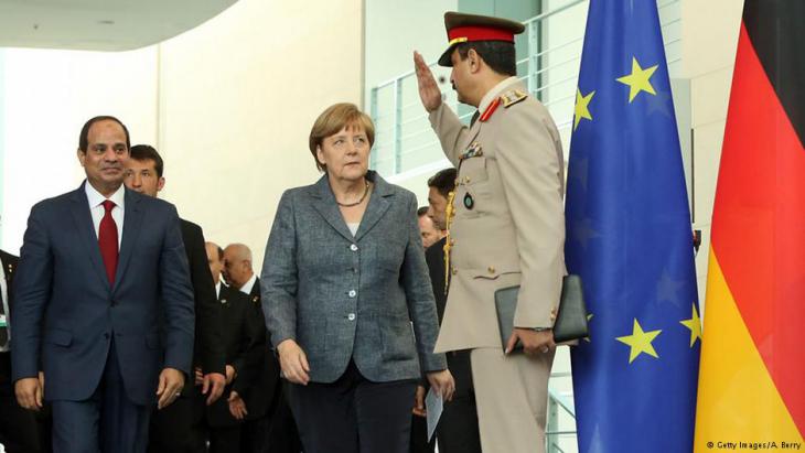 Abdul Fattah al-Sisi (left) and Angela Merkel (photo: Getty Images/A. Berry)