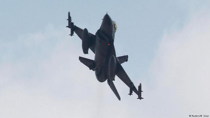 A Turkish F-16 jet (photo: Reuters/M. Sezer)