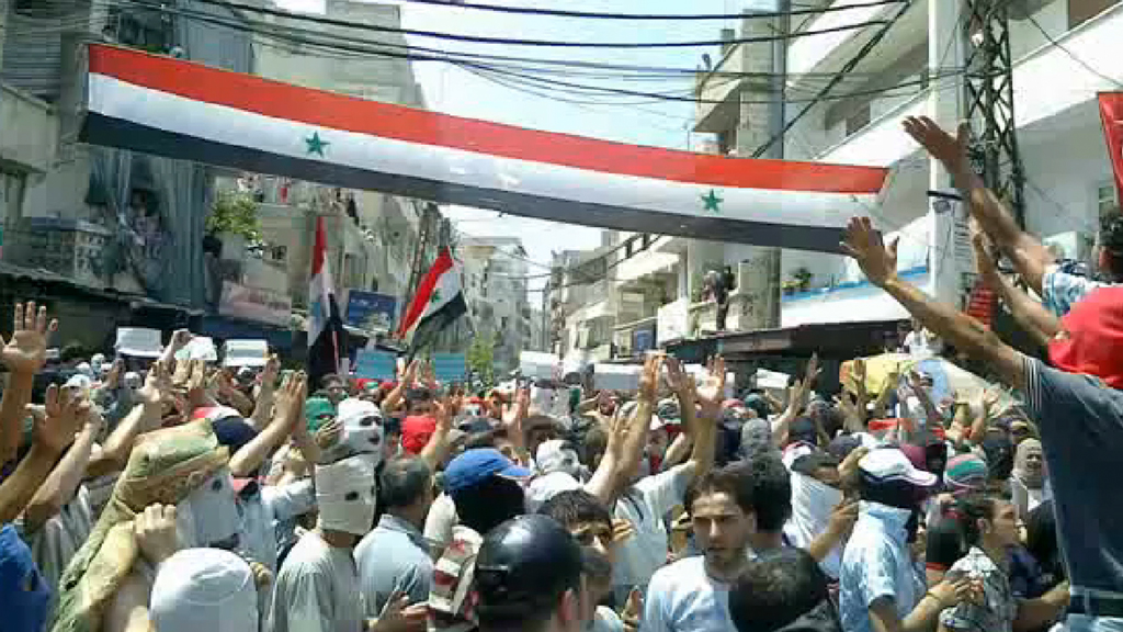 Screen grab of a video of a demonstration in Latakia, Syria, 8 August 2011 (photo: picture-alliance/dpa/Shaam New Network)