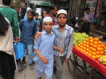 Muslim boys in New Delhi (photo: Ronald Meinardus)