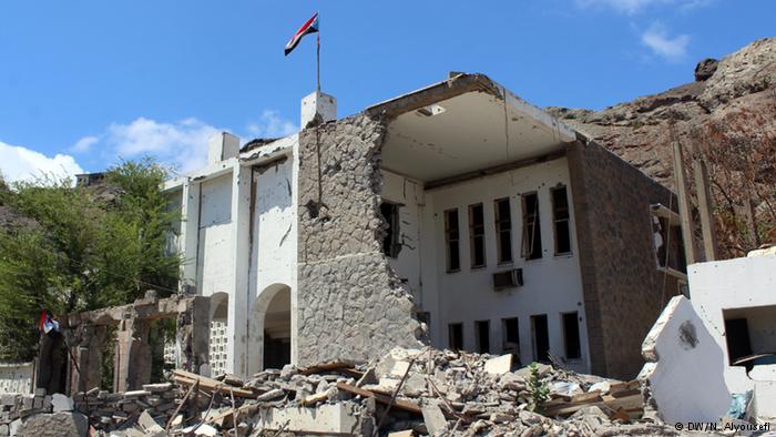 اليمن: عدن تستعيد نبض الحياة رغم شبح حرب حولتها إلى أطلال