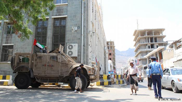 اليمن: عدن تستعيد نبض الحياة رغم شبح حرب حولتها إلى أطلال
