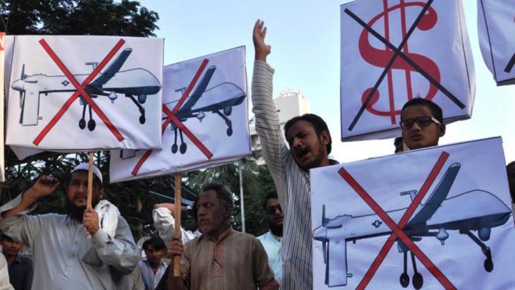 احتجاج ضد الطائرات المسيرة من دون طيار في باكستان. dpa 