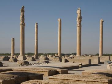 Persepolis was the capital of Ancient Persia under the Achaemenids (photo: picture-alliance/dpa/Boris Roessler)
