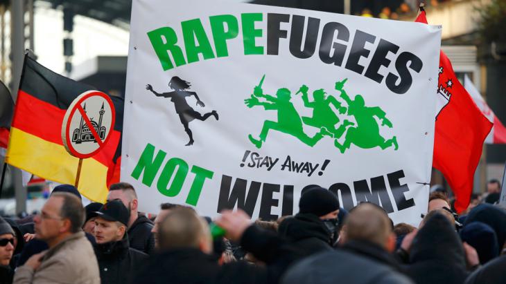 PEGIDA demonstration in Cologne (photo: Reuters/W. Rattay)