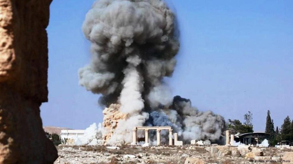 نسف معبد بعل شمين على يد داعش في آب/ أغسطس 2015.