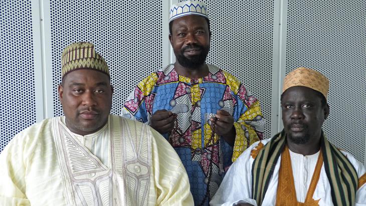 Members of the Tijanyya Sufi order from Senegal (photo: DW/C. Dehn)