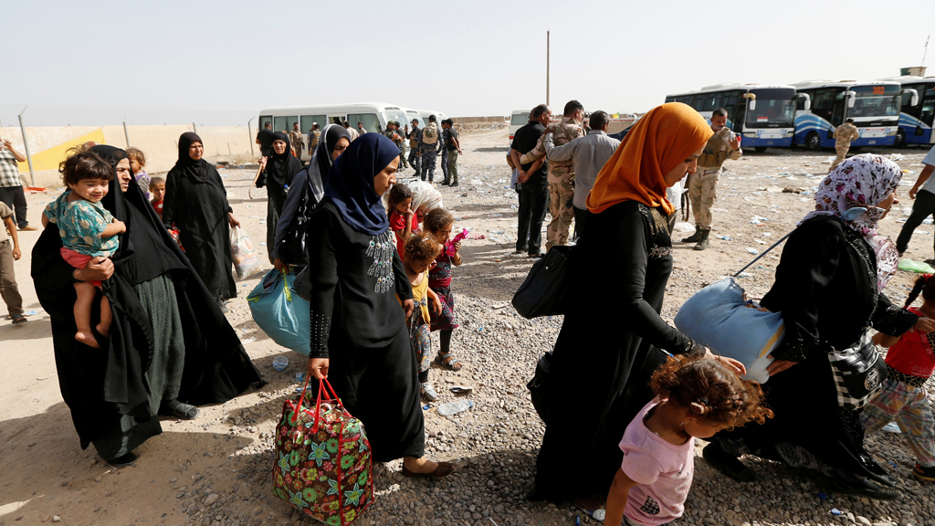 Irakische Zivilisten versuchen Falludscha zu verlassen; Foto: Reuters/Th. Al-Sudani
