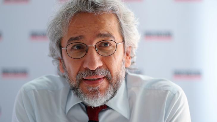 Turkish journalist and former editor-in-chief of ″Cumhuriyet″, Can Dundar (photo: picture-alliance/dpa/K. Nietfeld)