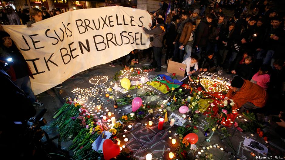 Trauerbekundungen für die Opfer der Anschläge von Brüssel; Foto: DW