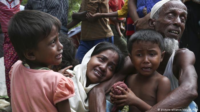 Distressed Rohingya at the border in Myanmar