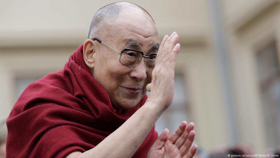 Dalai Lama (photo: picture-alliance/AP Photo/D. Josek) Dalai Lama (photo: picture-alliance/AP Photo/D. Josek)