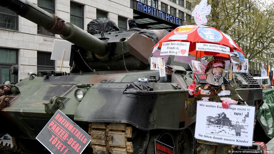 Proteste gegen deutsche Waffenexporte in Berlin; Foto: dpa
