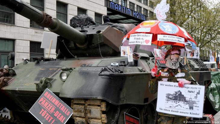 Protesting German arms exports in Berlin (photo: dpa)