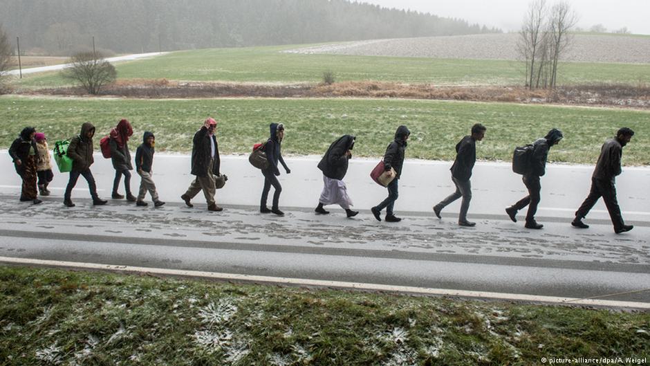 لاجئون في الطريق إلى أوروبا