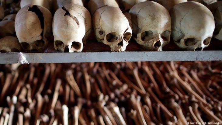 Skulls and mortal remains dating from the Rwandan genocide in 1994 (photo: Getty Images)
