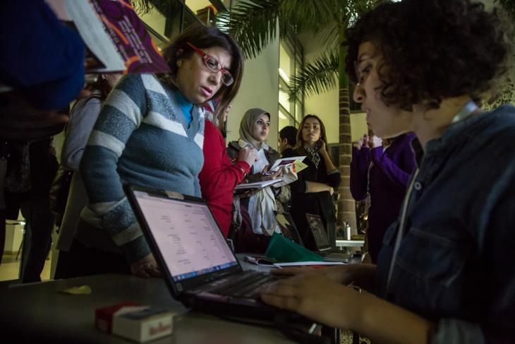 Women at a Wiki Gender event (photo: Roger Anis/Goethe-Institut Cairo)
