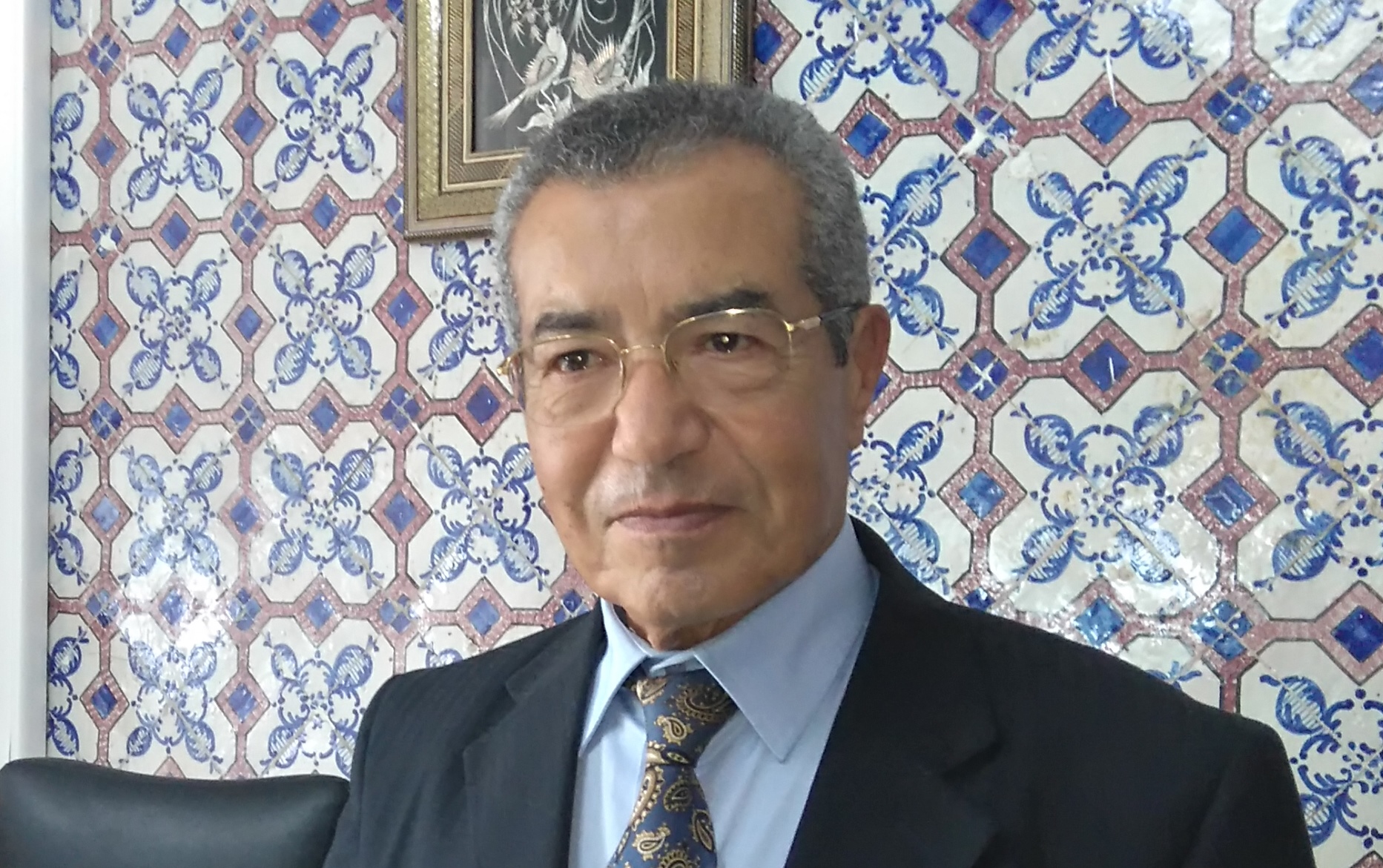 Professor Emeritus of Islamic Studies at the University of Tunis Abdelmajid Charfi in his office in the Palais Zarrouk, November 2016 (photo: Habib M’henni/Wikimedia Commons)