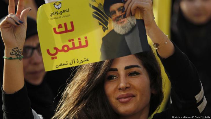 Hezbollah supporter on 7 May, following the victory of "Godʹs Party" (photo: dpa/AP)