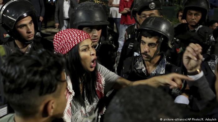 الأردن ... سجل ممتلئ بالاحتجاجات الشعبية ضد غلاء المعيشة 