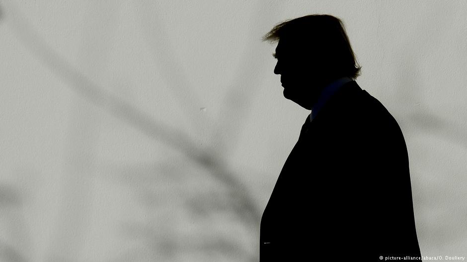 Silhouette Donald Trumps; Foto: picture-alliance/abaca