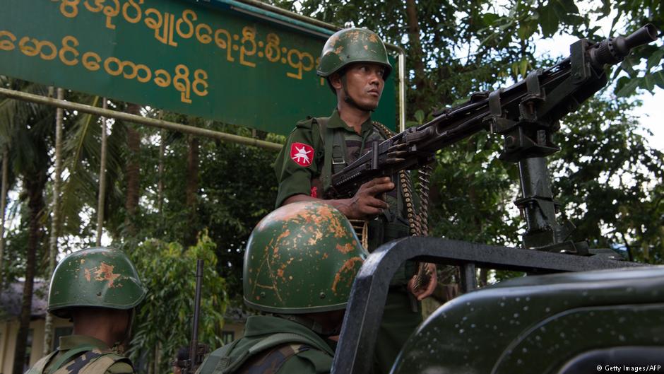 مجلس نواب كندا يصنف بالإجماع الجرائم ضد الروهينغا المسلمين في ميانمار (بورما) بـ "الإبادة" ويدعو مجلس الأمن لإحالتها إلى محكمة الجنايات الدولية وملاحقة قيادة ميانمار العسكرية بتهمة ارتكاب "جريمة إبادة".