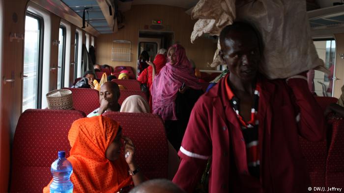 Scene inside the Ethiopian Djibouti Railway Train (photo: DW/J. Jeffrey)