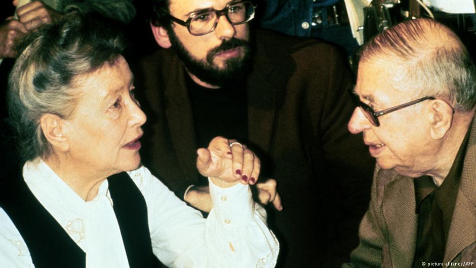 Jean-Paul Sartre mit Simone de Beauvoir; Foto: picture-alliance/AFP