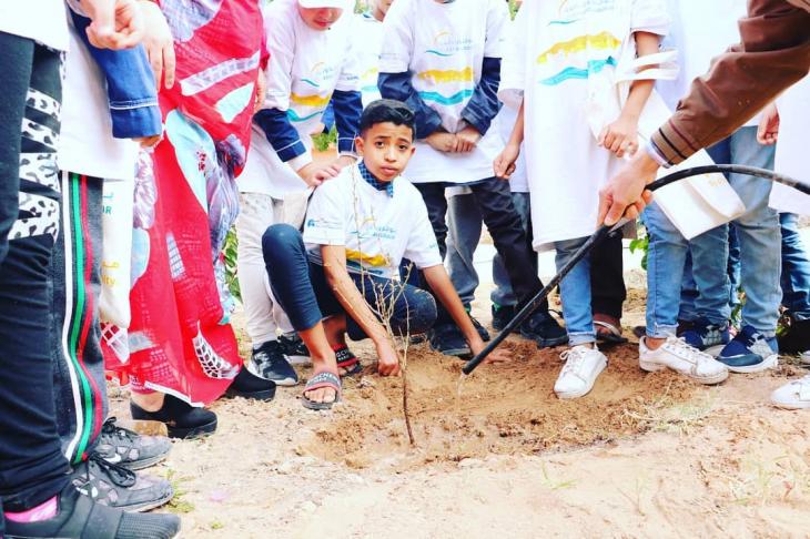 High Atlas Foundation plants trees with locals in Morocco (photo: High Atlas Foundation)