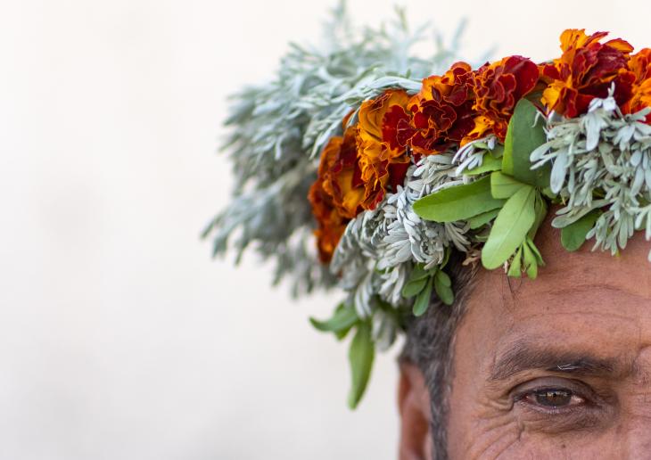 رجال الزهور في السعودية - عادات مشتركة في جبال ممتدة على الحدود اليمنية 