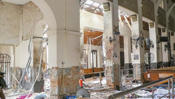 هجمات إرهابية دامية في عيد الفصح المسيحي في سريلانكا: نحو 300 قتيل و500 جريح