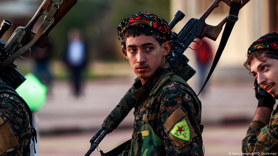 Kurdish YPG soldier (photo: Getty Images/AFP/D. Souleiman)