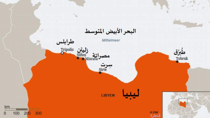 عاصمة ليبيا هي طرابلس والتي تعد أيضا أكبر مدن البلاد. تقع في غرب ليبيا ويسكنها أكثر من مليون نسمة من إجمالي عدد سكان البلاد الذي يتخطى ستة ملايين نسمة. أما ثاني أكبر مدينة فهيبنغازي، وتقع في شرق ليبيا بعدد سكان يصل إلى 700،000 نسمة.
