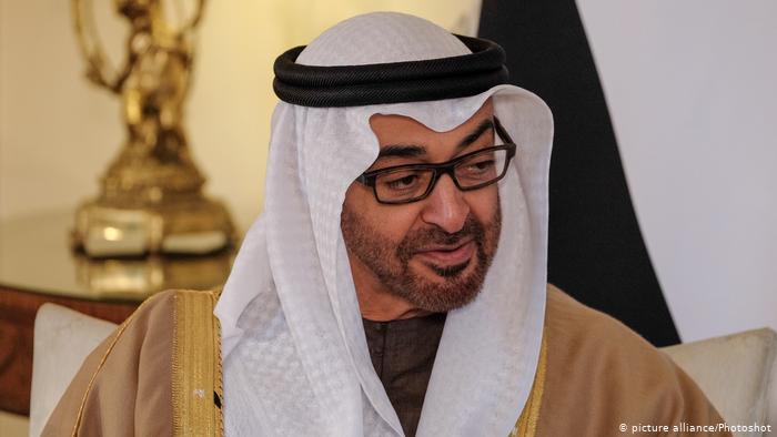 الملكيات العربية - سلطوية متسلطة أم إصلاحية مرنة؟ Abu Dhabis Kronprinz Sheikh Mohamed bin Zayed Al Nahyan (picture alliance/Photoshot)