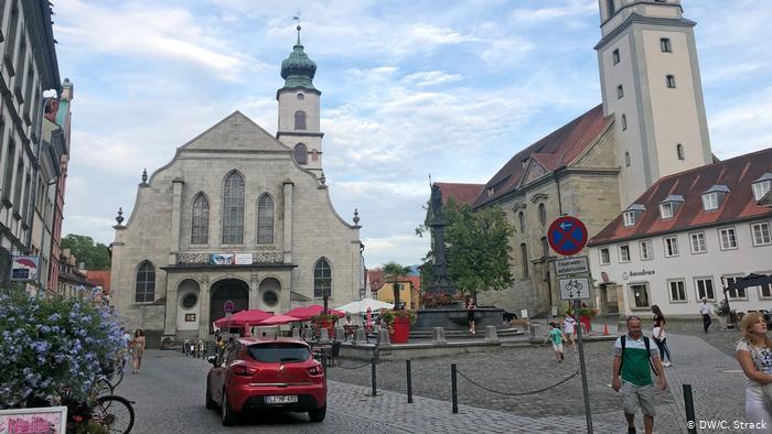 The Catholic and Protestant churches in Lindau (photo: DW/C. Strack)