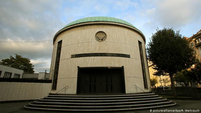 New Synagogue in Dusseldorf, Germany (photo: picture-alliance/dpa/R. Weihrauch)