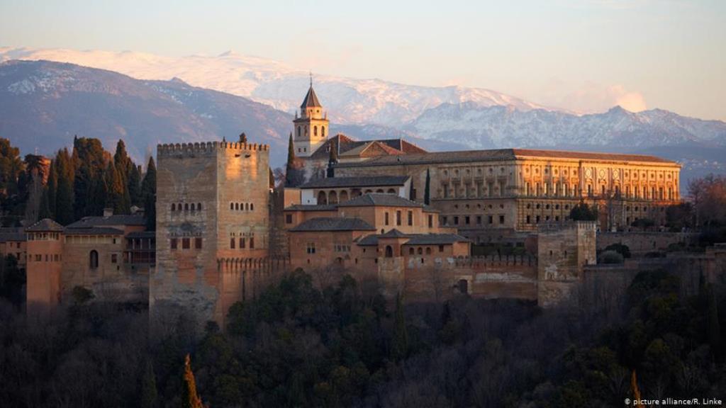 Denkmal eines toleranten Islam: Alhambra in Granada; Andalusien; Spanien  (Foto: picture alliance/R. Linke)