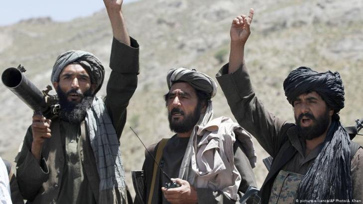 Taliban fighters in Herat (photo: picture-alliance/AP Photo/A. Khan)