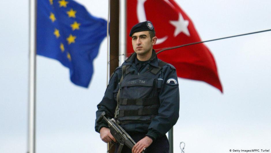 تركيا دولة مسلمة وسط اتحاد أوروبي مسيحي؟  الاختلاف الديني سبب غير معلن لرفض انضمام أنقرة إلى الاتحاد الأوروبي؟