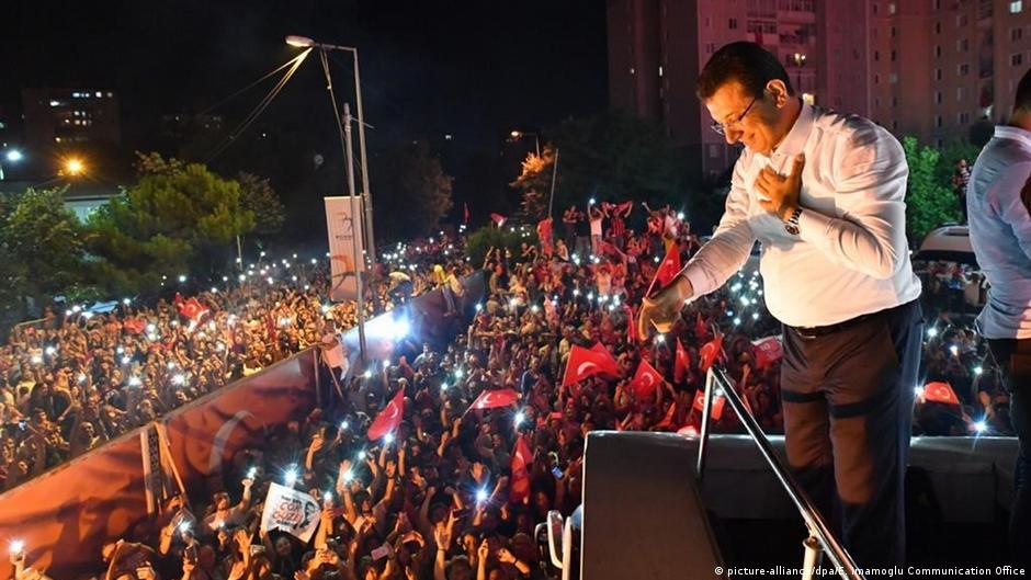 HDP support also played an important role in CHP politician Ekrem Imamoglu's victory in the Istanbul mayoral election (photo: picture-alliance/dpa/E.Imamoglu Communication Office)
