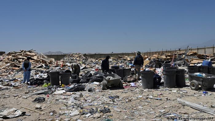 U.S. rubbish heaps in Bagram