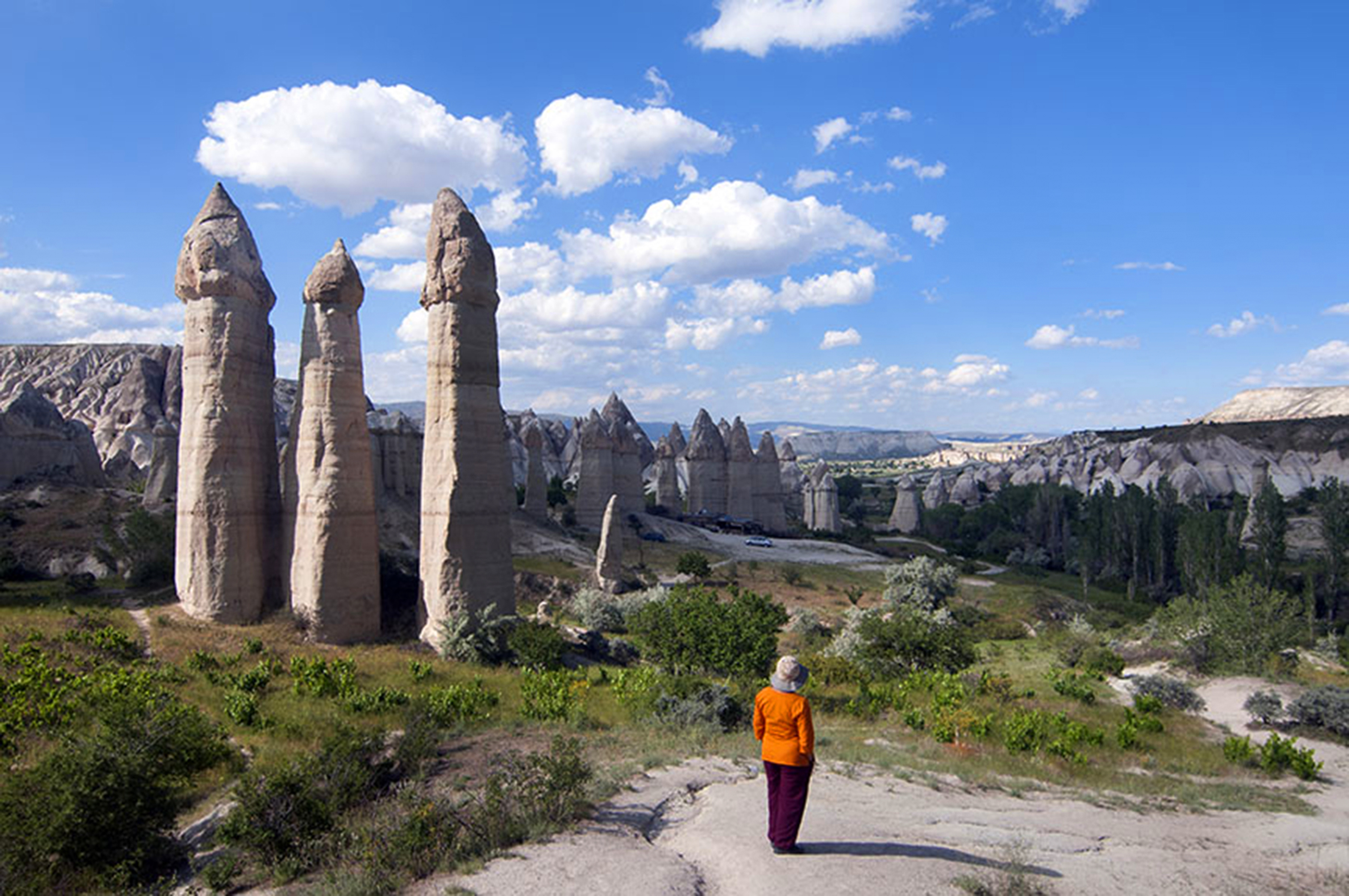 Conical lava formations in Cappadocia, Turkey (photo: Sugato Mukherjee)