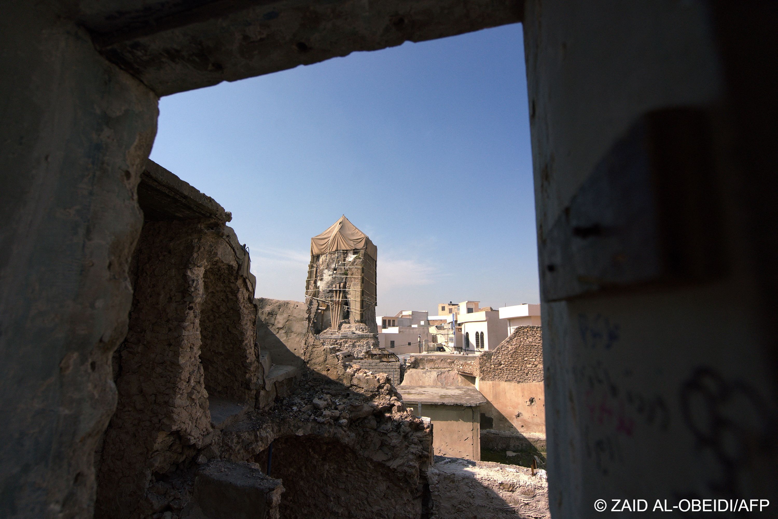A picture shows a view of renovations at the al-Nuri mosque and surounding area in the old town of Iraq‘s northern city of Mosul, on 23 February 2022 (photo: Zaid Al-Obeidi/AFP)