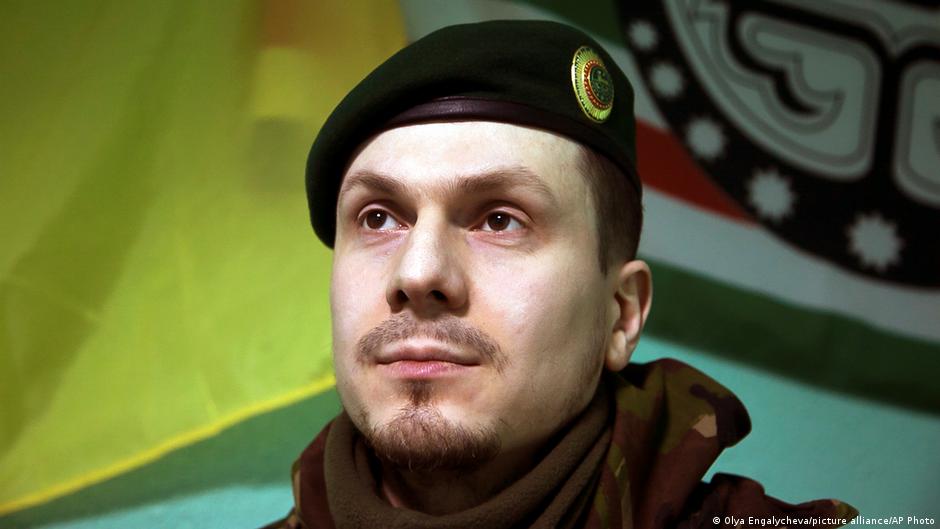 تعرض الشيشاني آدم عثماييف للسجن في أوكرانيا عام 2013 بتهمة التآمر لاغتيال بوتين. Adam Osmayev Tschetschenien Foto Picture Alliance